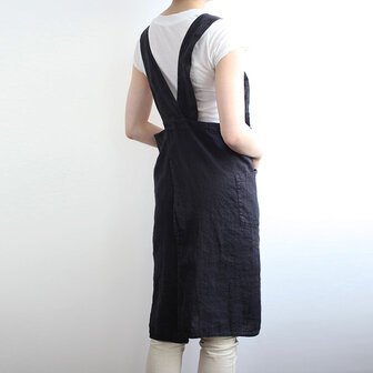 Anita Noir, linen apron